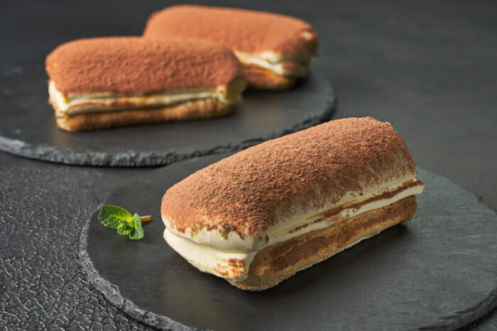 Desert-Tiramisu-4×3-1-e1738511929946